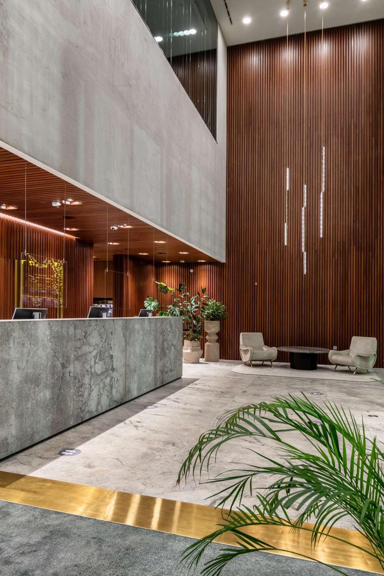 Hilton Garden Inn Tbilisi Chavchavadze Exteriör bild