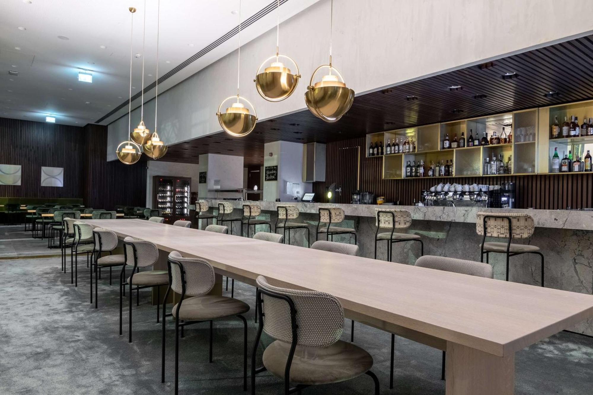 Hilton Garden Inn Tbilisi Chavchavadze Exteriör bild